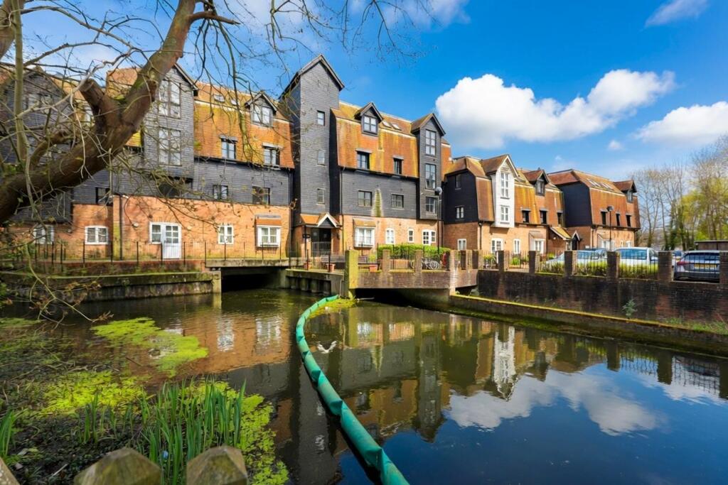 Main image of property: Thorney Mill Road, West Drayton