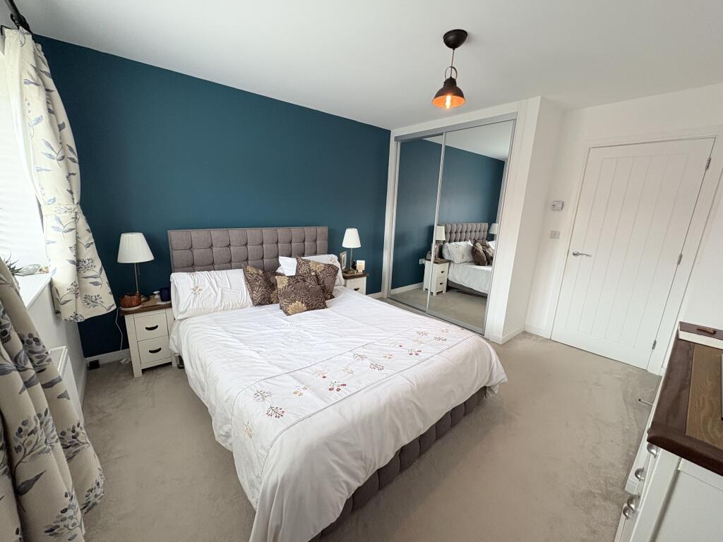 House in Wealden, Hellingly - View 5