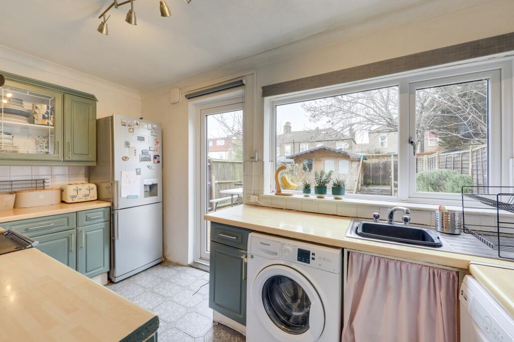 Killearn Road, Catford, SE6 photo 3
