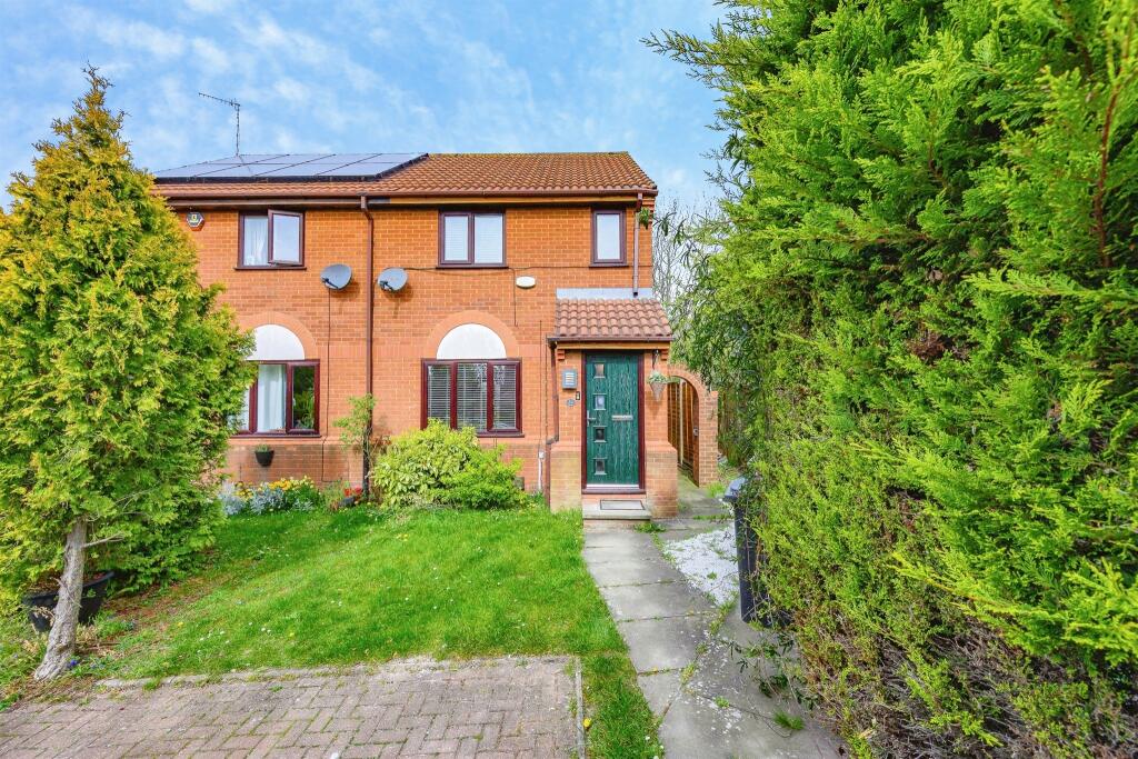 Main image of property: Yately Close, Luton