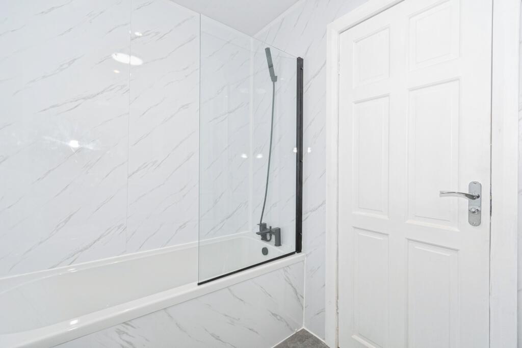 Additional image 9 of Midway Avenue, Bingley, BD16