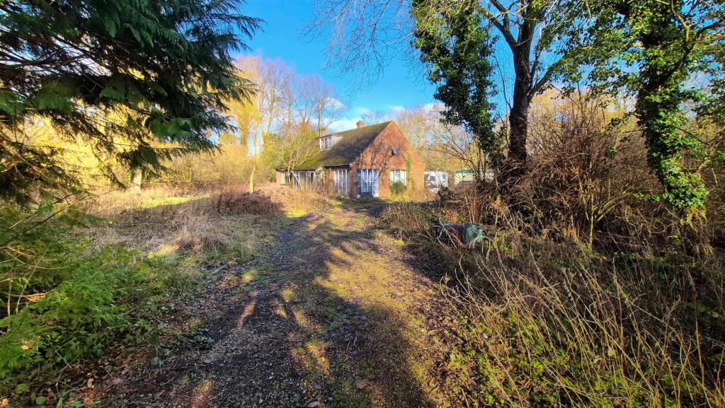 Main image of property: Marsh Road, Little Kimble, Aylesbury, Buckinghamshire