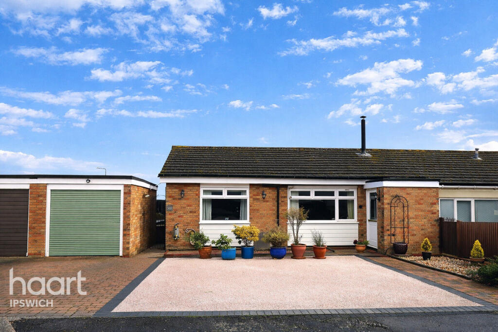 Main image of property: Chapel Field, Ipswich