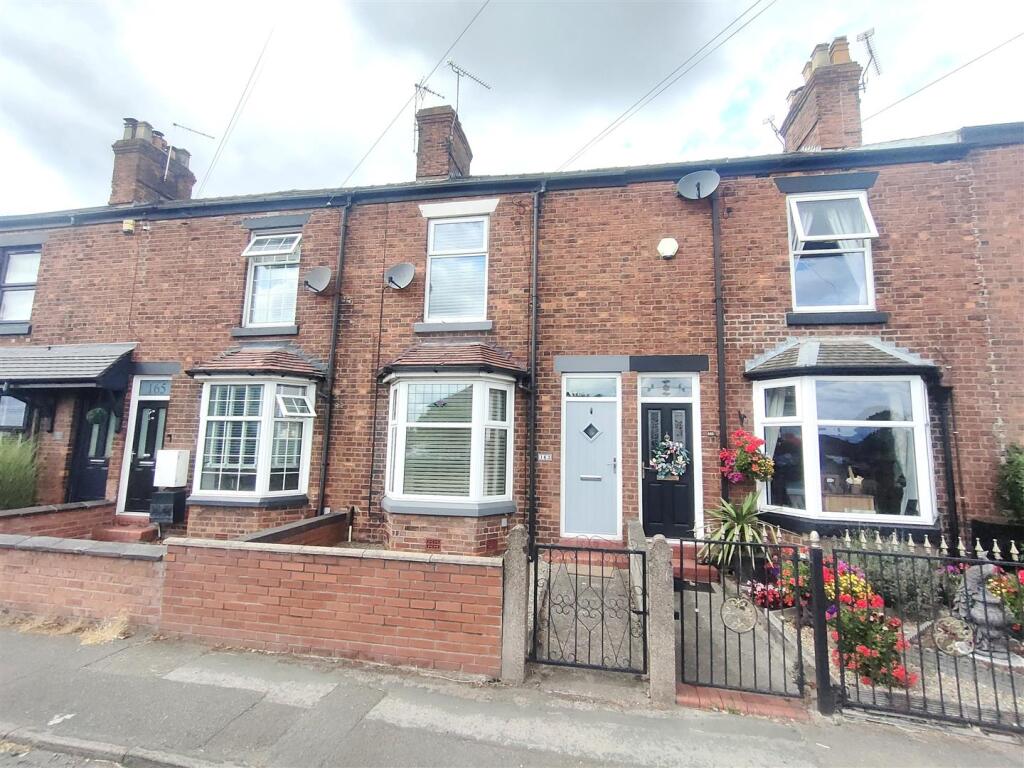Main image of property: Crewe Road, Sandbach
