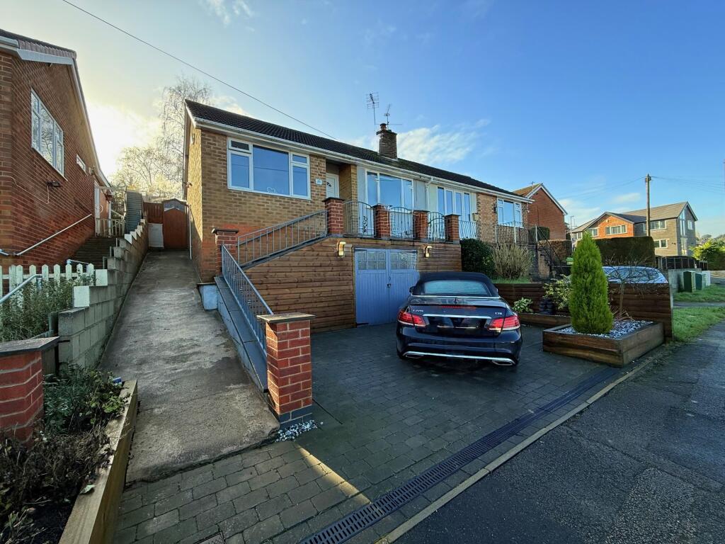 Main image of property: Chesterfield Avenue, NG4 4GE