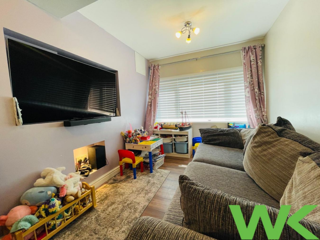 Stable Croft, West Bromwich, B71 photo 2
