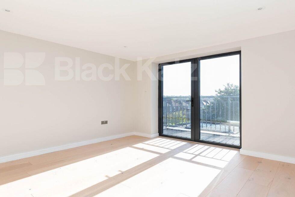 Apartment in London - View 3