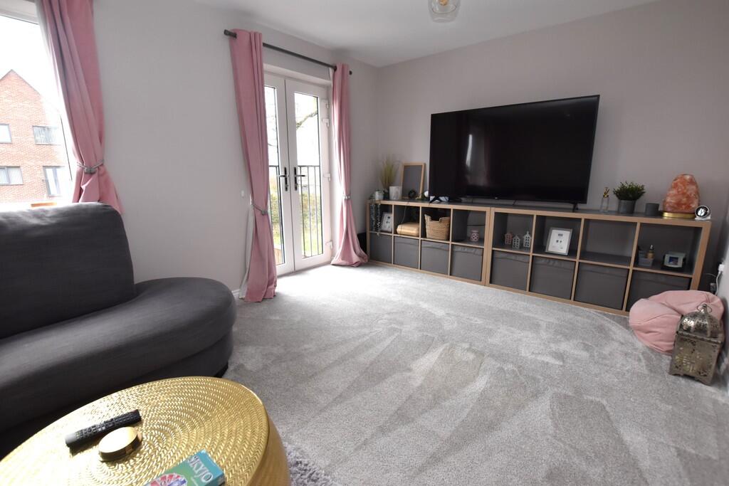 Eden Drive, Colchester photo 3