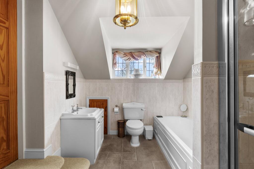 Additional image 30 of Meadow Rise, Ullenhall, Henley-in-Arden, B95