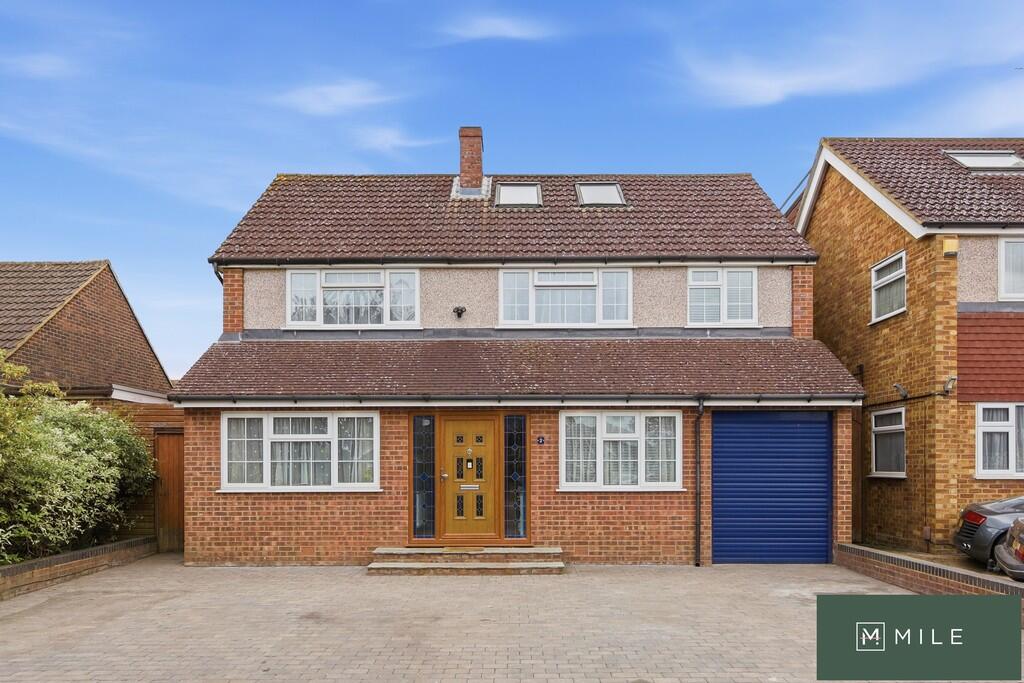 Colston Crescent, Goffs Oak EN7 photo 4