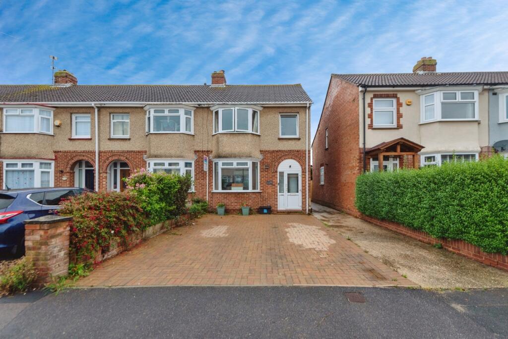 Main image of property: Worthing Avenue, Gosport, Hampshire, PO12