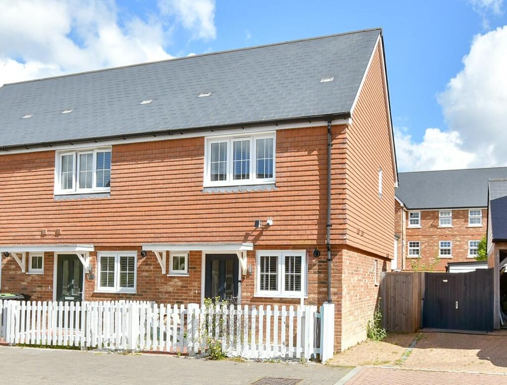 Main image of property: Boulton View, Rochester, Kent