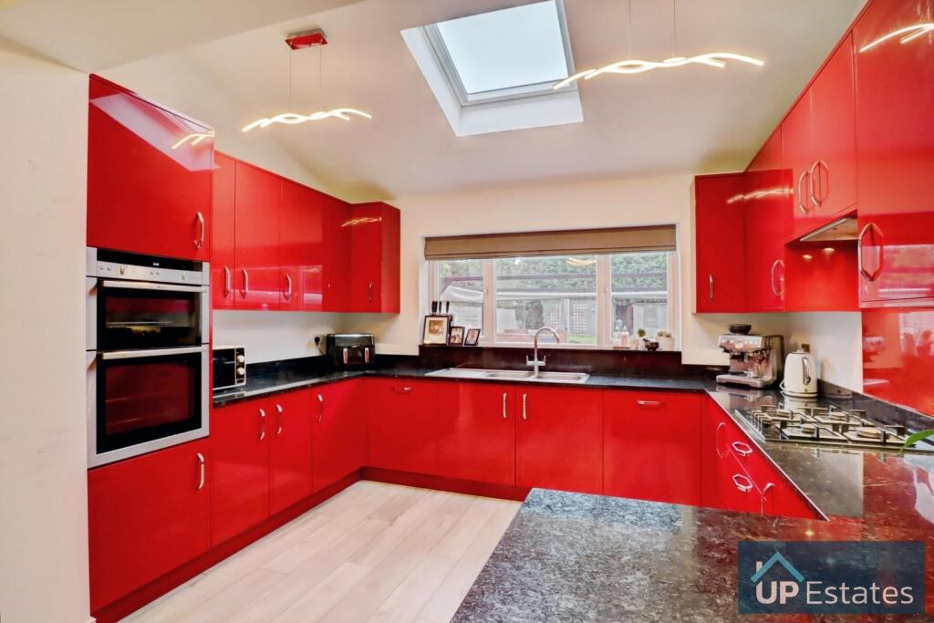 House in Leicester - More