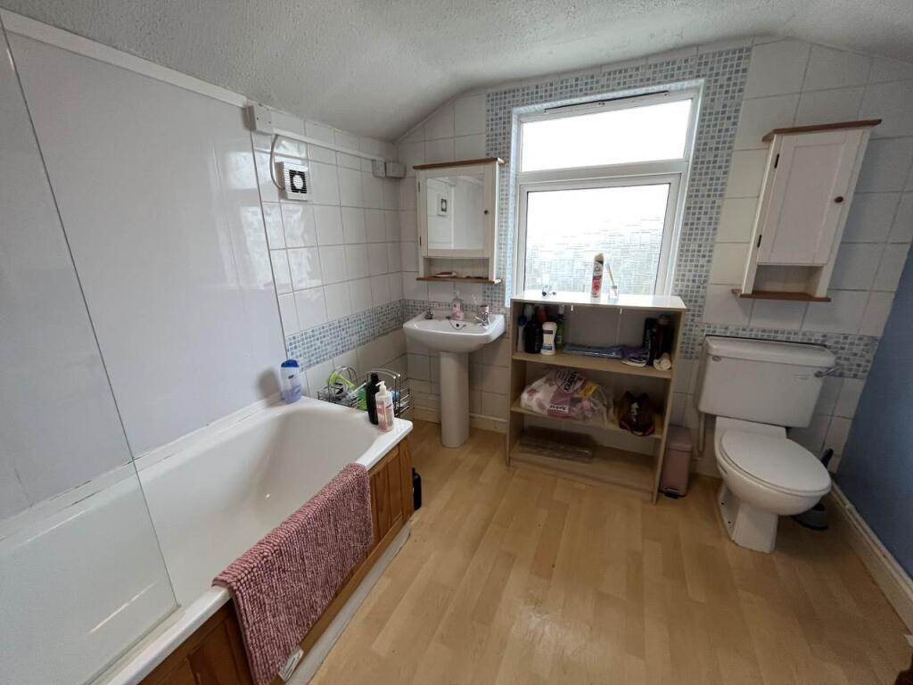 House in Cardiff - View 3