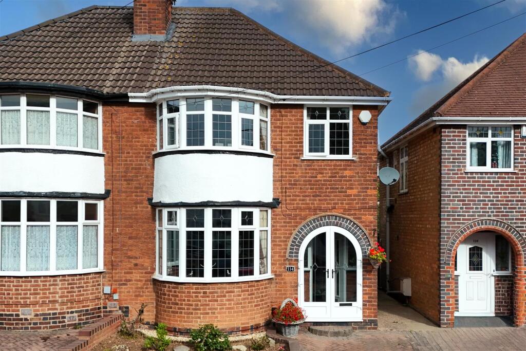 Main image of property: Moat Lane, Yardley, Birmingham