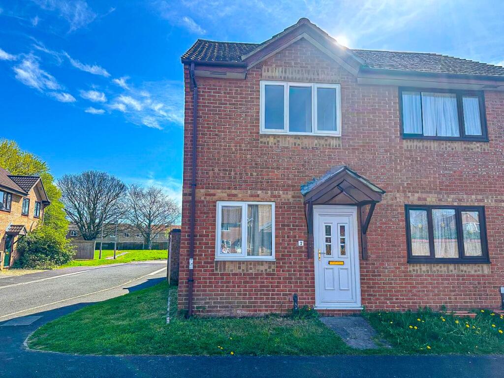 Main image of property: Clipper Close, Bridgwater, Somerset, TA6 5LA