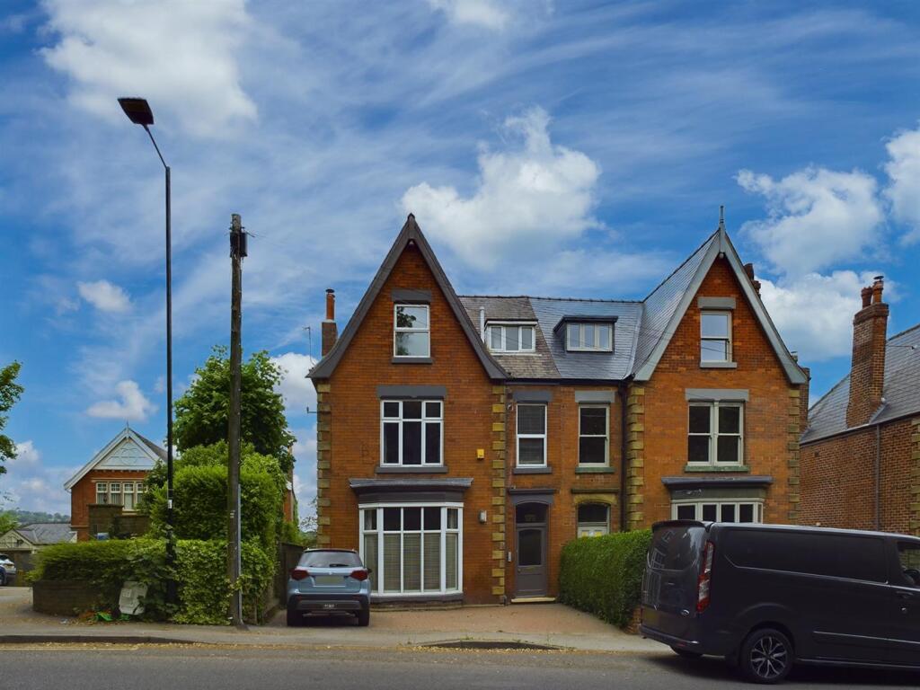 Main image of property: 170 Psalter Lane, Sheffield