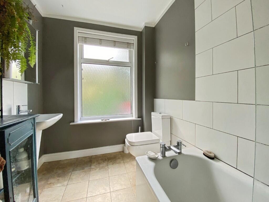 Additional image 13 of BATHAMPTON - Warminster Road