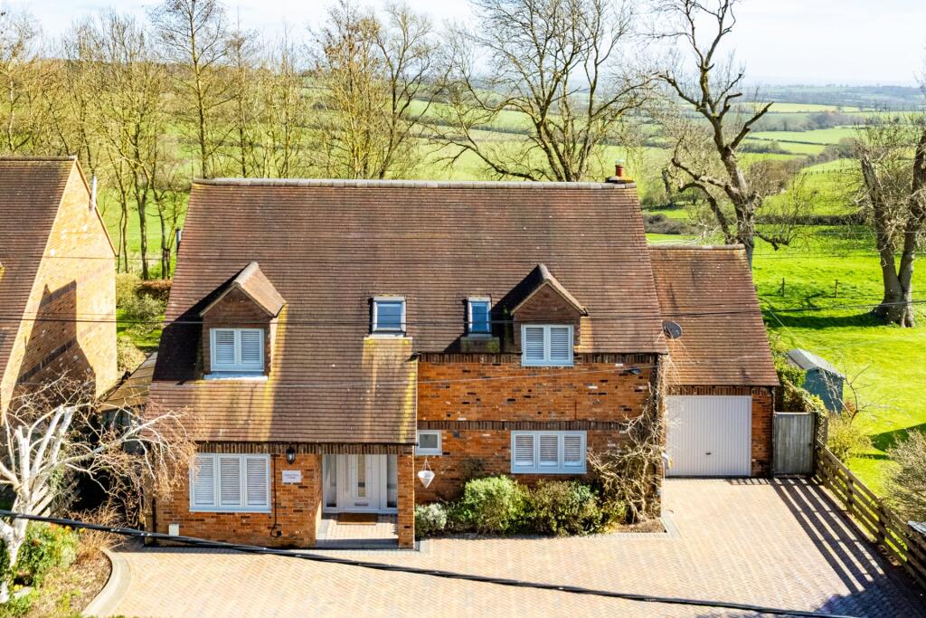 Main image of property: Pitchcott, Aylesbury, Buckinghamshire, HP22