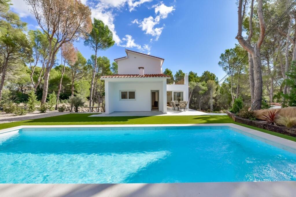 Main image of property: Valencia, Alicante, Altea