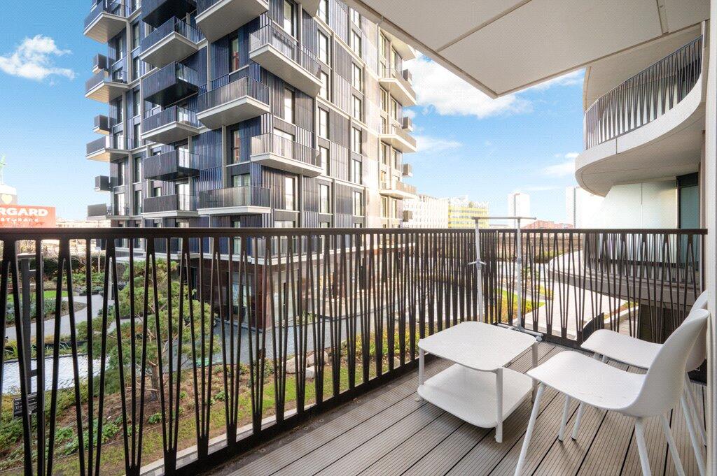 Main image of property: Cascade Way, London, W12