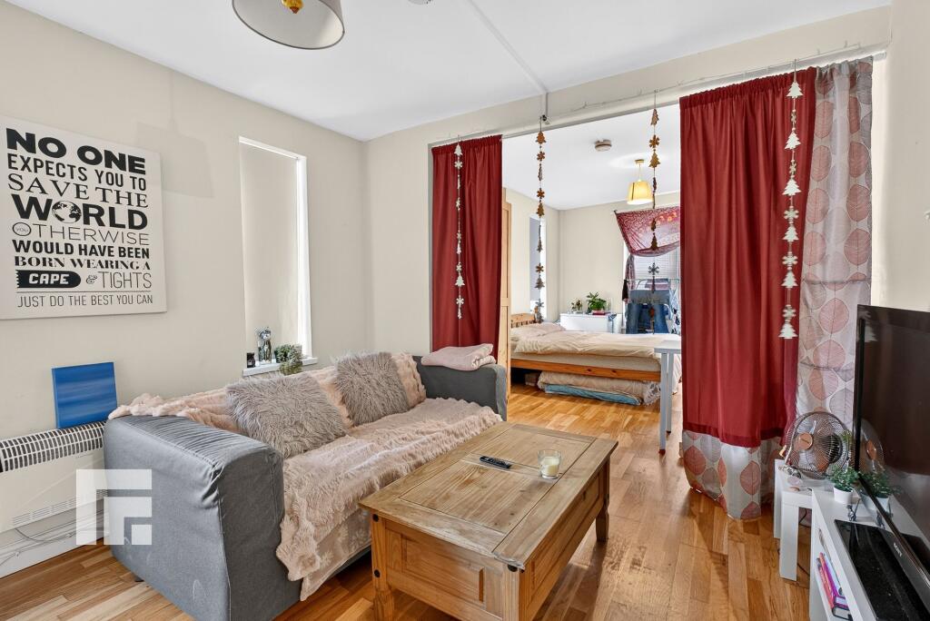 Check out this 10 bedroom end of terrace house for sale on Rightmove — photo 3