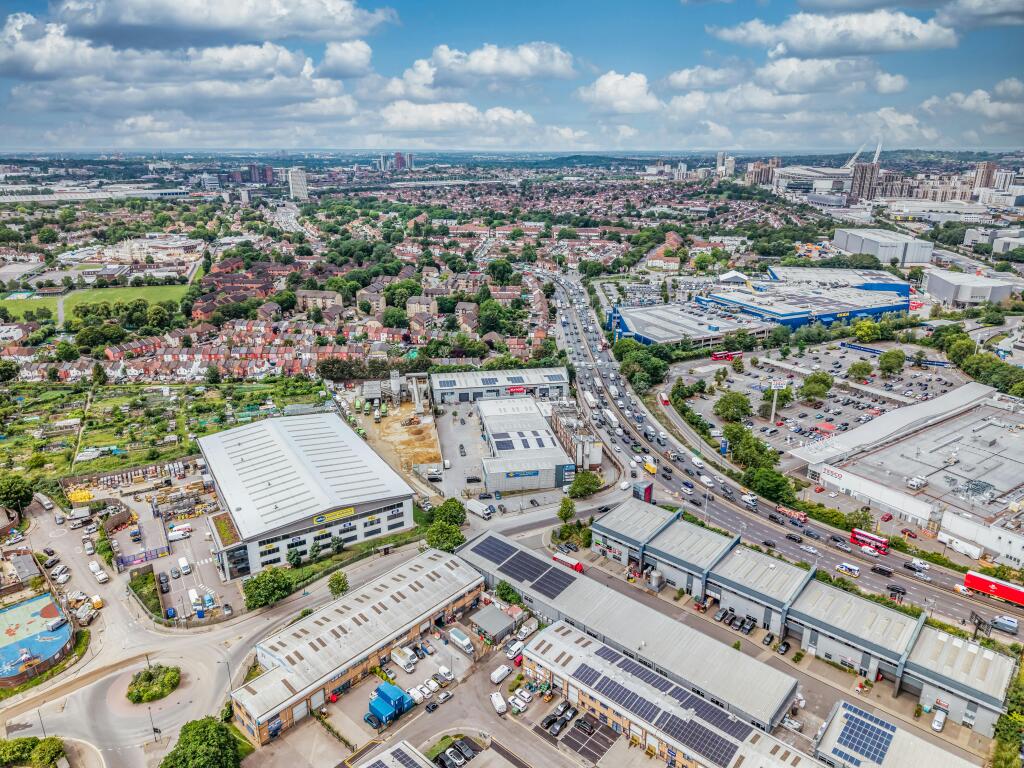 Wembley Trade Park-103.jpg