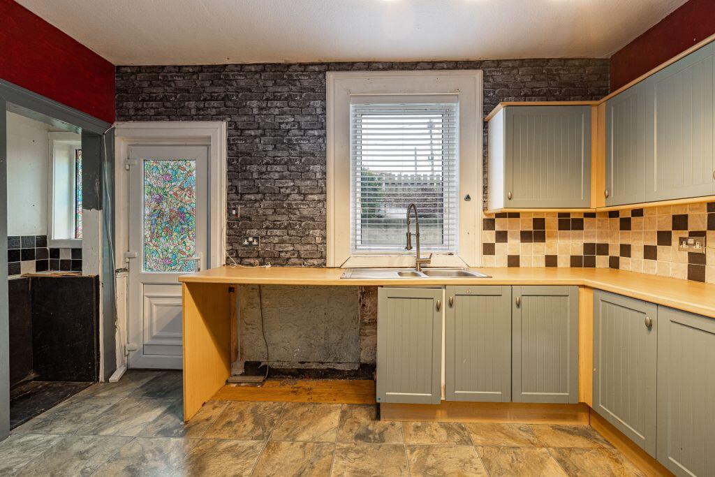 3 Mossilee Crescent, Galashiels, TD1 1LT photo 4