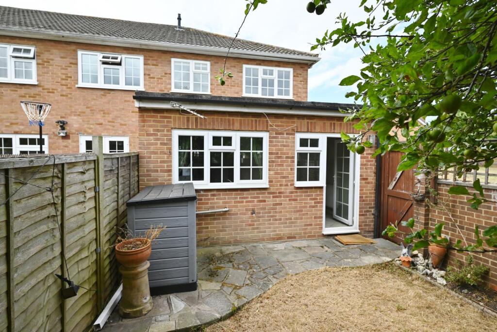 House in Twickenham - View 3