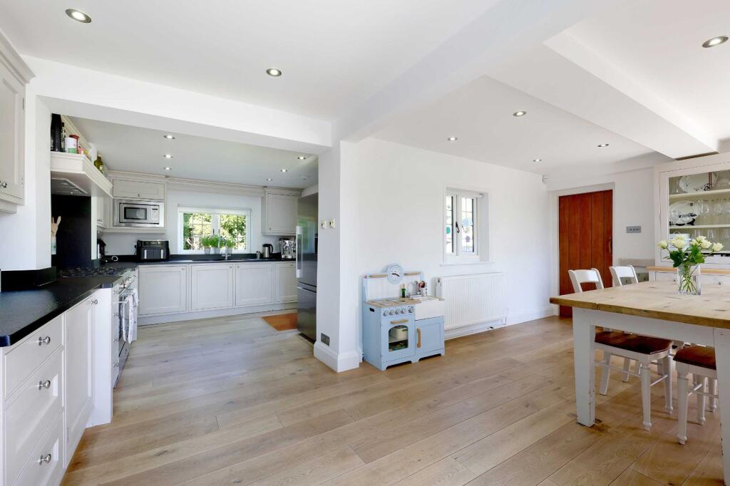 The Common, Penn, Buckinghamshire, HP10 - View 4