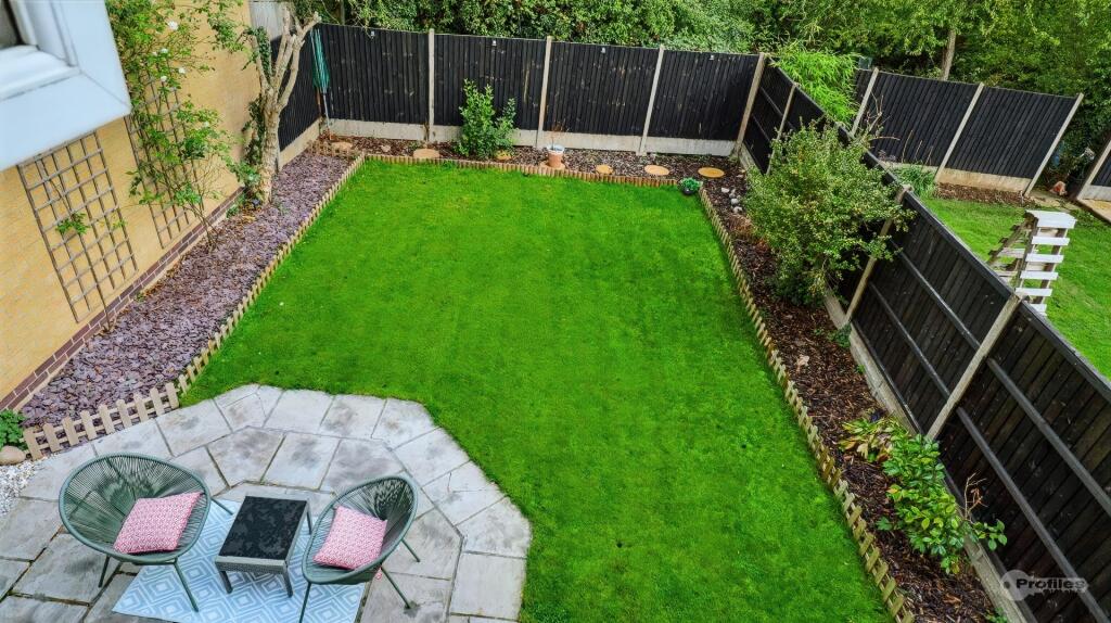 Newquay Close, Hinckley photo 4