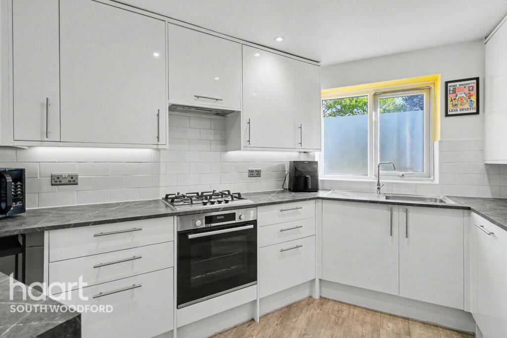 Main image of property: Hermitage Walk, London