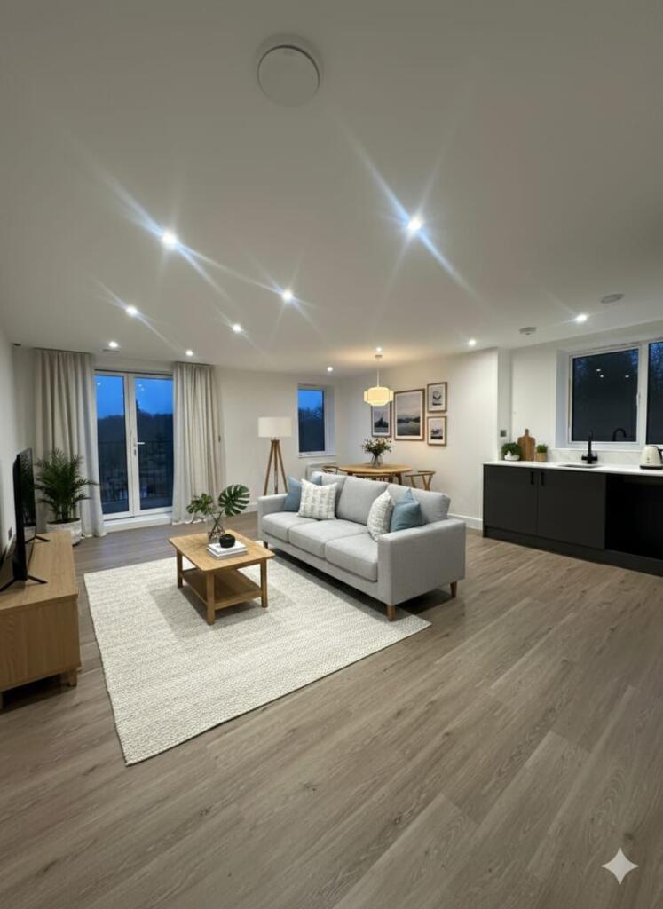 Main image of property: Mitchley Hill, South Croydon, CR2 9HB