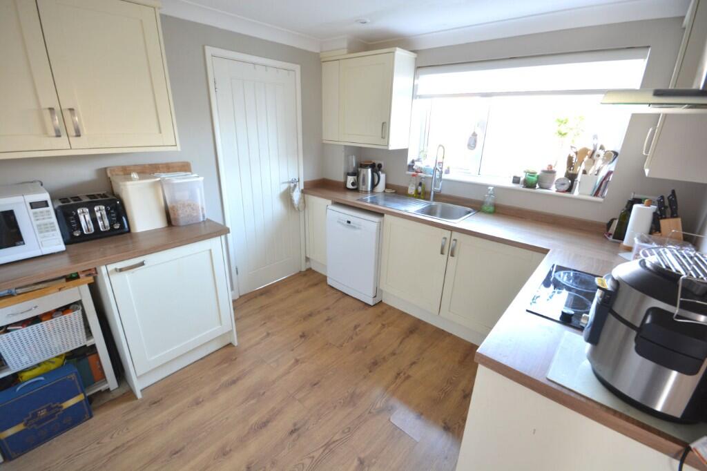Chichester Walk, Merley, Wimborne, Dorset, BH21 photo 4