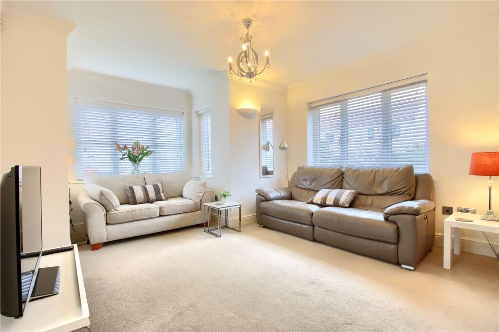 Low Crook Close, Eaglescliffe, TS16 photo 4