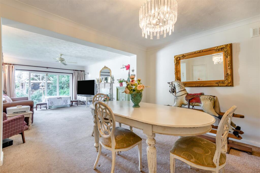 Sutton Road, Maidstone photo 3