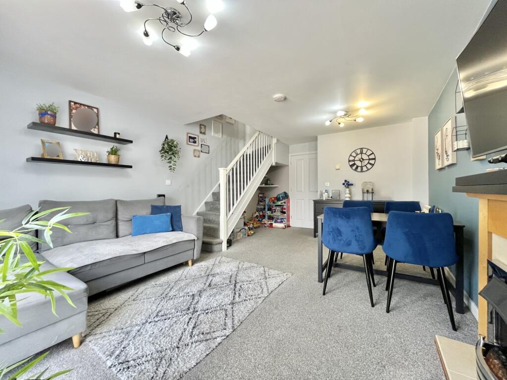 House in Wolverhampton - View 4
