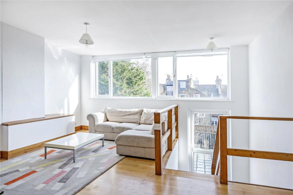 Main image of property: Wandsworth Bridge Road, Fulham, SW6