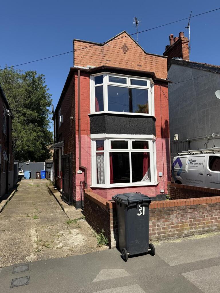 Main image of property: Newcomen Street, Hull