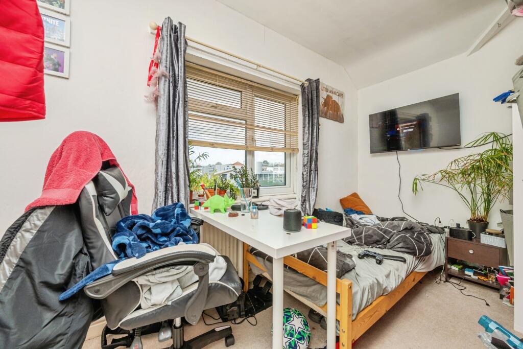 House in Wyre Forest, Aggborough, Kidderminster - View 5