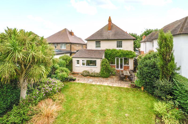 House in Folkestone, Morehall - View 2