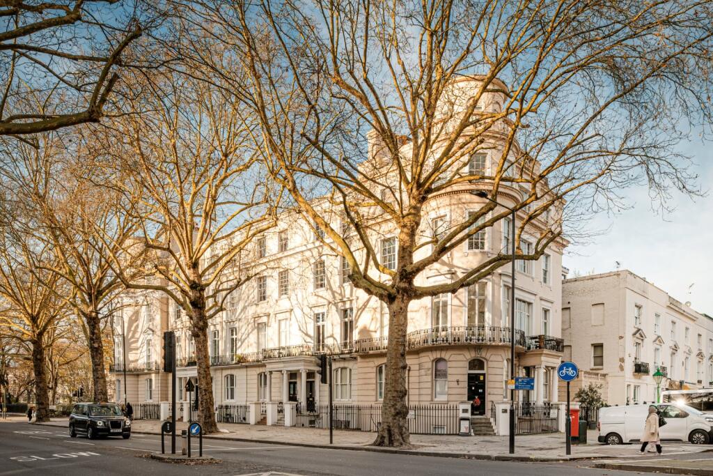 Main image of property: Holland Park Avenue, London, W11