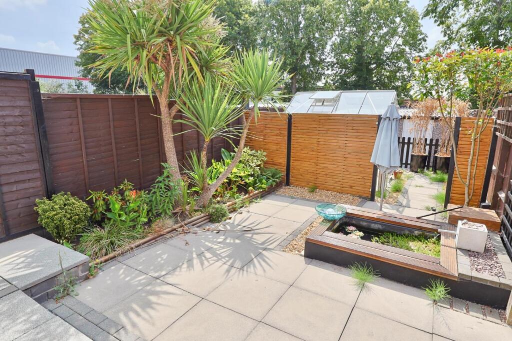 Property photo 11