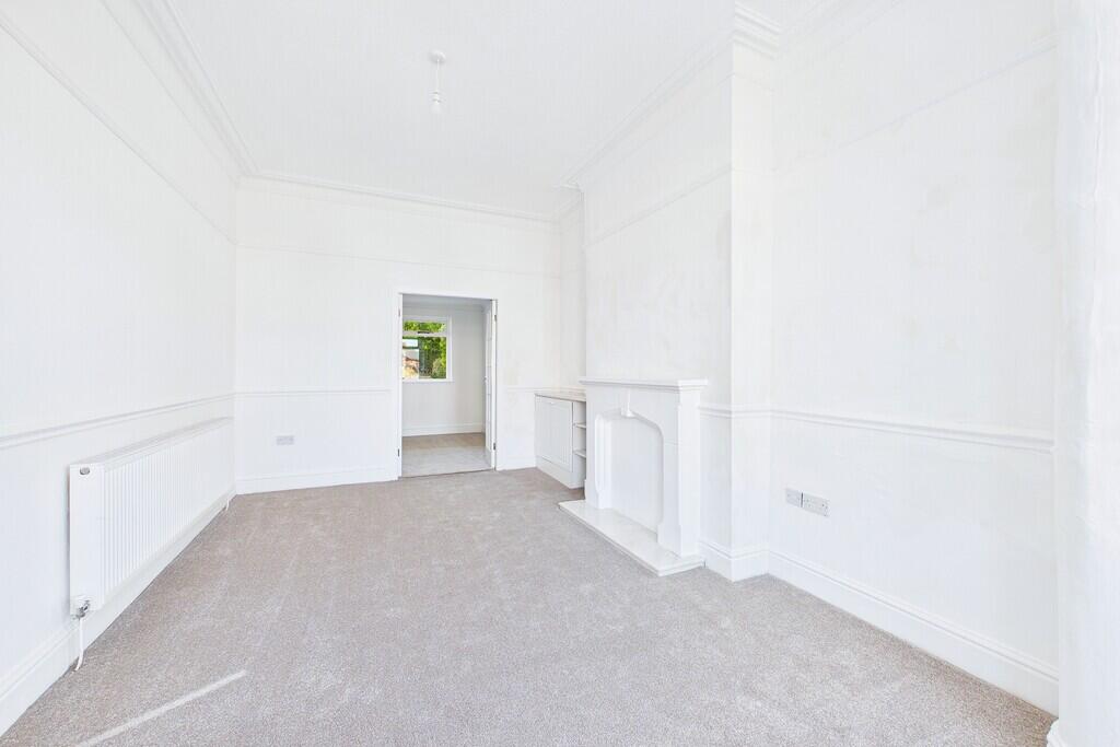 House in Preston, Lostock Hall - View 2