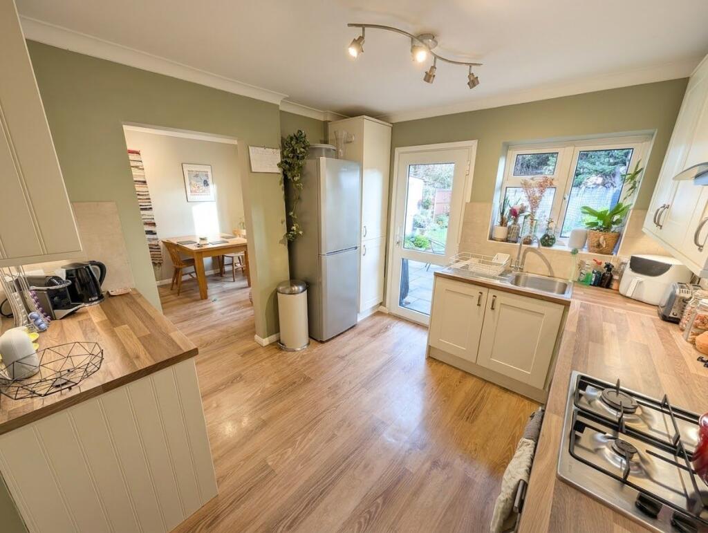 House in Biggleswade, Central Bedfordshire - View 3