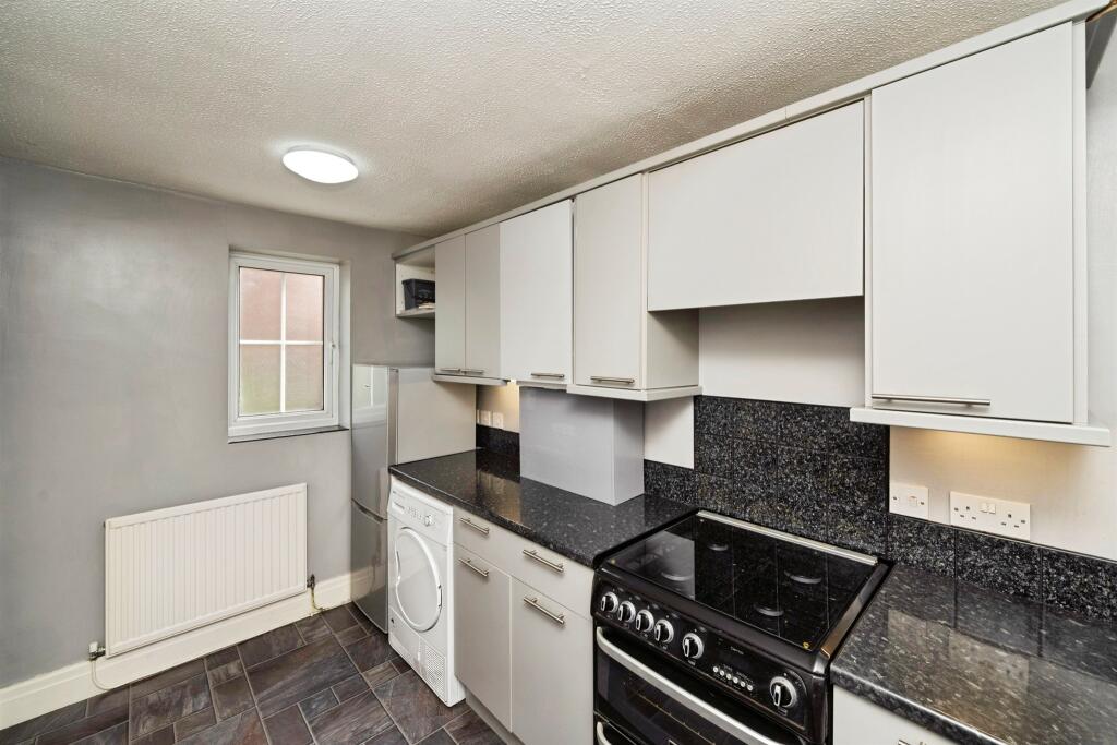 Apartment in Chester - View 2