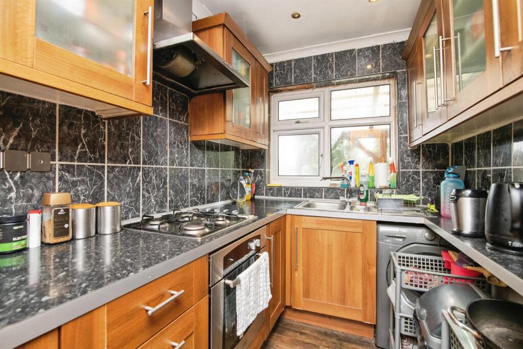 House in Birmingham, West Midlands - View 3