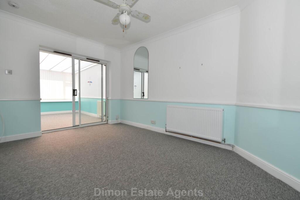 Middlecroft Lane, Gosport photo 2