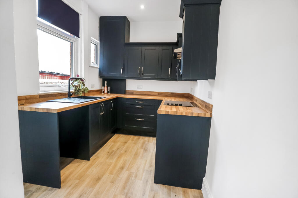 House in Darlington - More