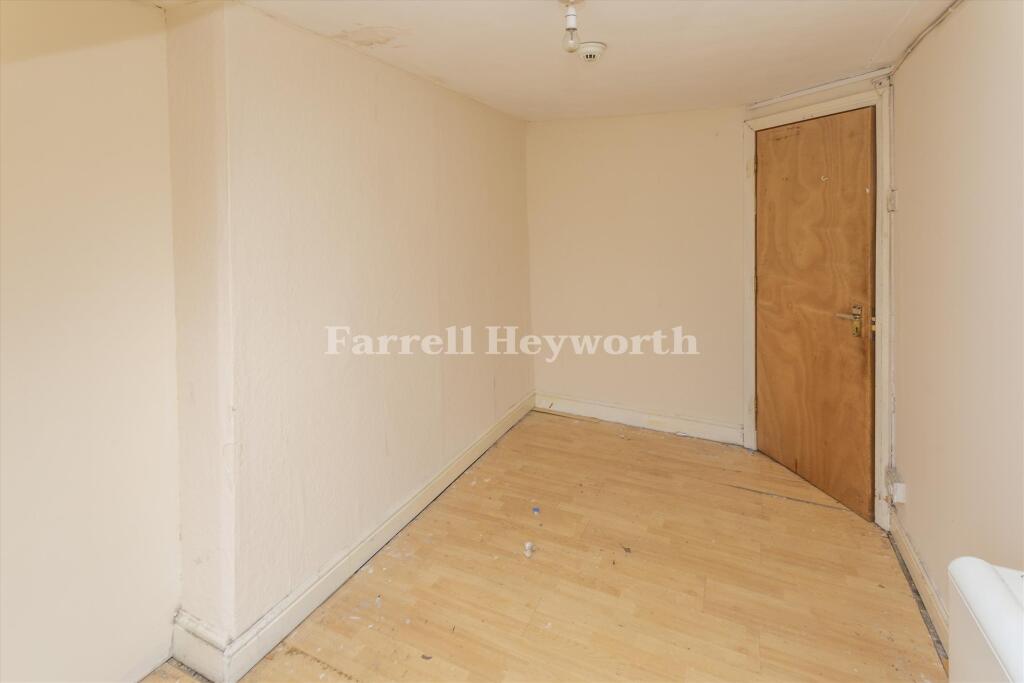 5-bed house on Clarendon Road, Morecambe, £175,000